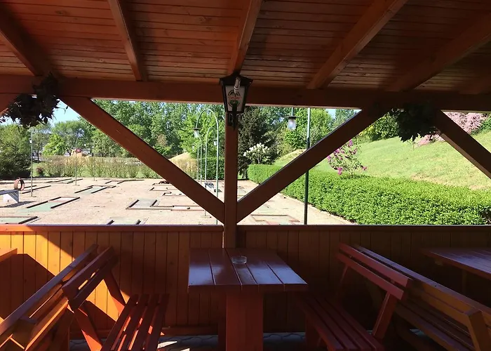 Golf Etterem Es Panzio Kaposvár