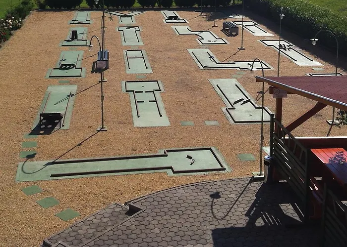 Pensionat Golf Etterem Es Panzio Kaposvár